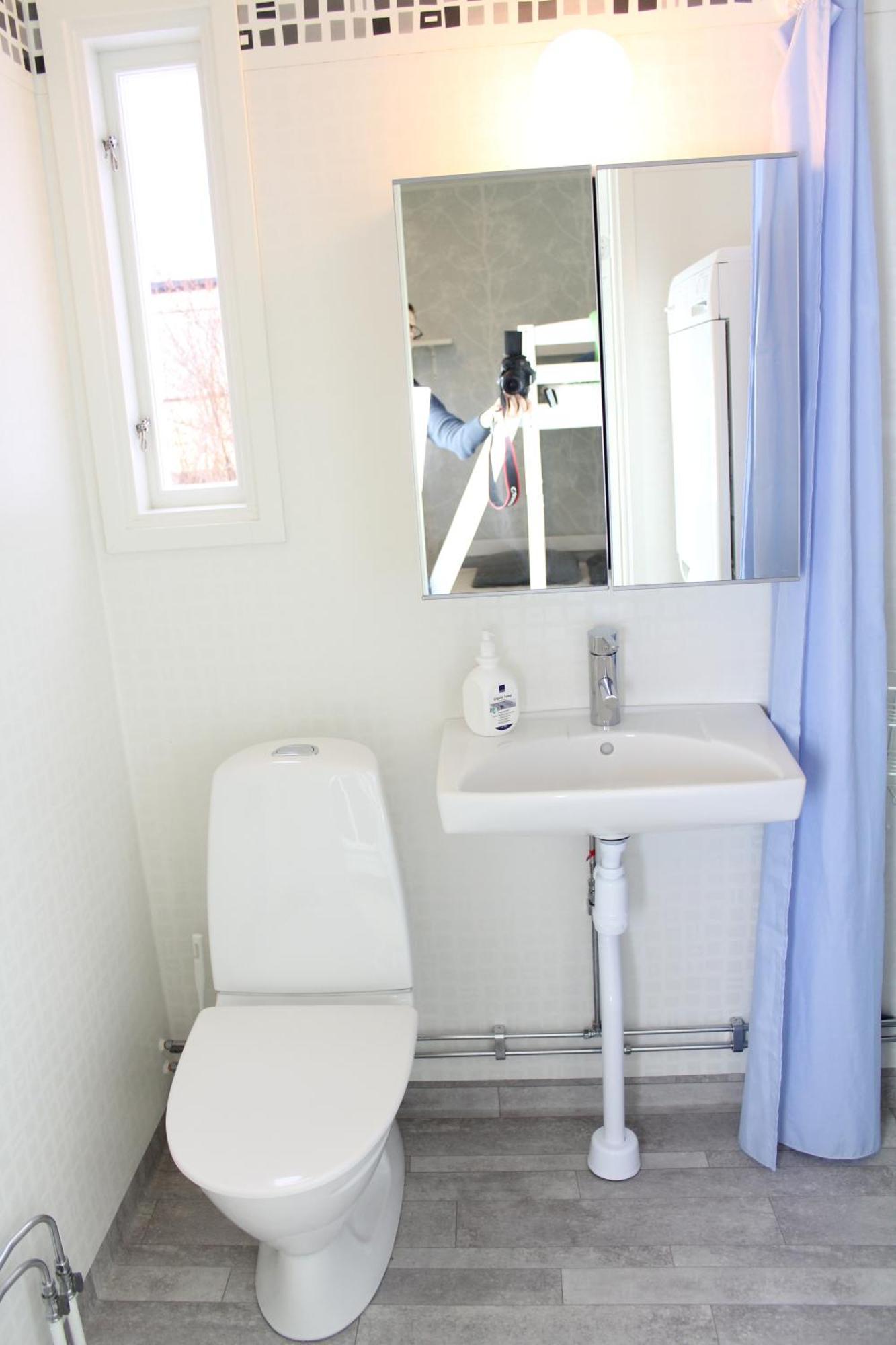 Liljeholmen Herrgard Hostel Rimforsa Habitación foto